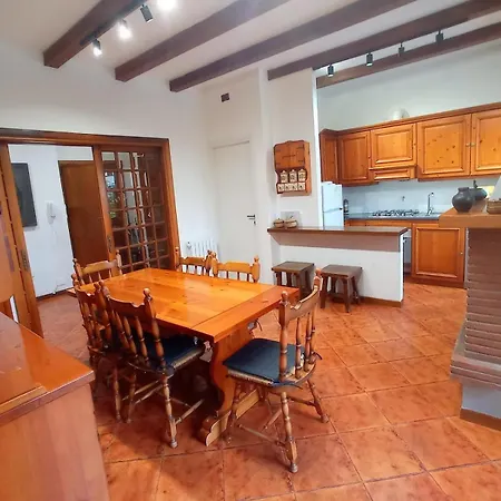 Apartment Grande Su Due Livelli Con Terrazza Rome