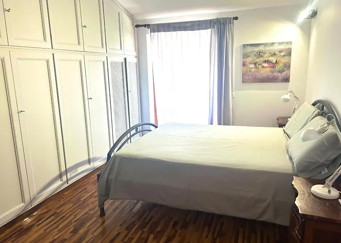 Grande Su Due Livelli Con Terrazza Apartment *