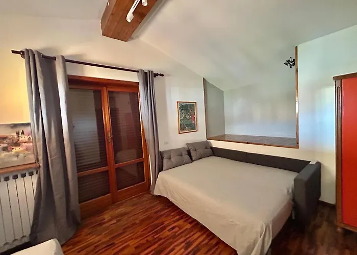 Grande Su Due Livelli Con Terrazza Apartment *