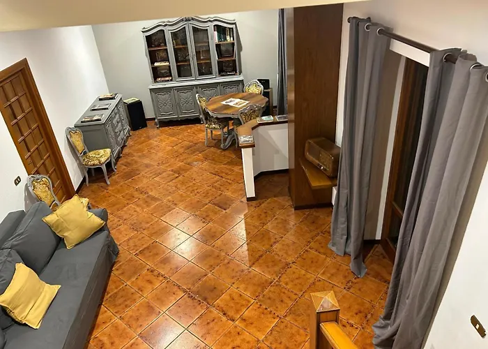 Apartment Grande Su Due Livelli Con Terrazza *