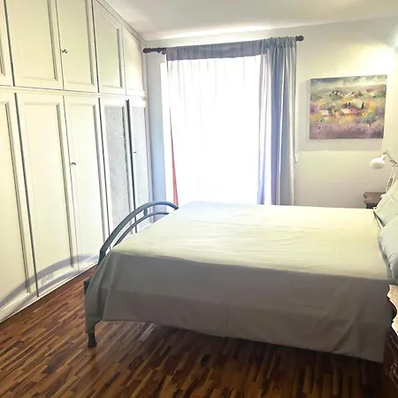 Grande Su Due Livelli Con Terrazza דירה *