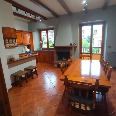 דירה Grande Su Due Livelli Con Terrazza רומא