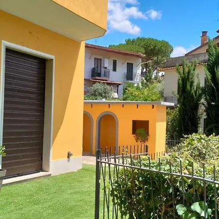 דירה Grande Su Due Livelli Con Terrazza רומא