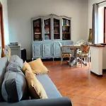 Grande Su Due Livelli Con Terrazza